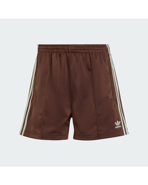 Short Firebird di Adidas in Brown