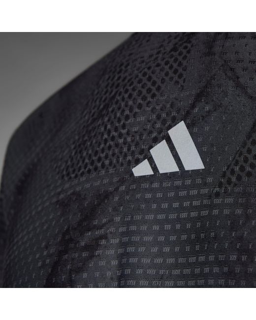 Sleeve adidas store
