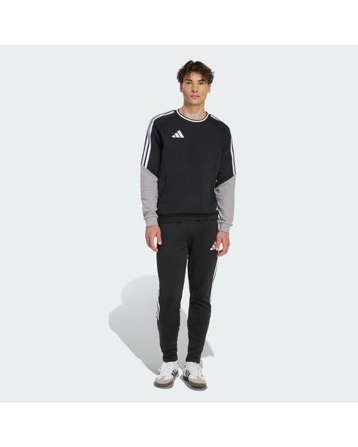 Adidas Black Tiro 26 Competition Sweat Pants for men