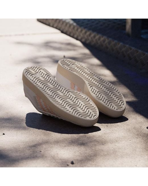 Adidas Natural Vl Court 3.0 Shoes