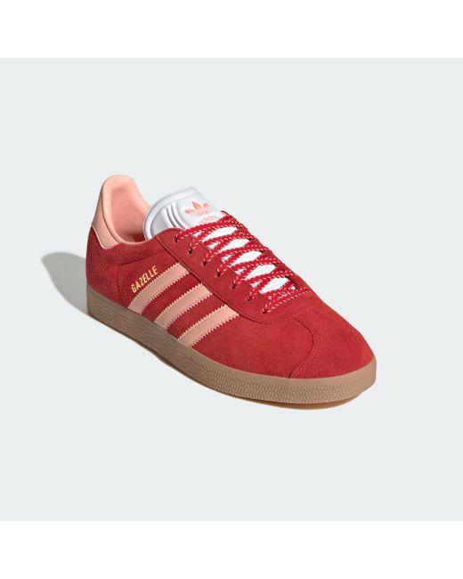 Scarpe Gazelle di Adidas in Red