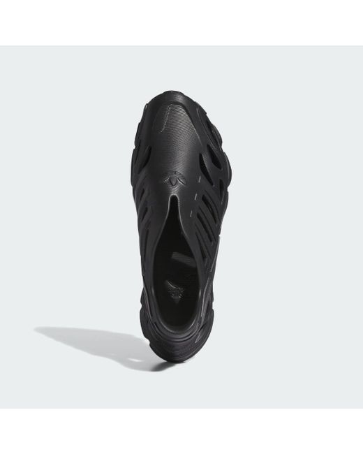 Scarpe adifom Supernova di Adidas in Black