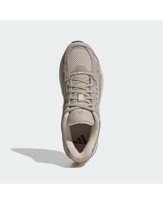 Adidas White Spiritain 2000 Shoes