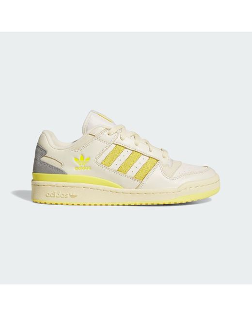 Adidas Yellow Forum Low Cl Shoes for men