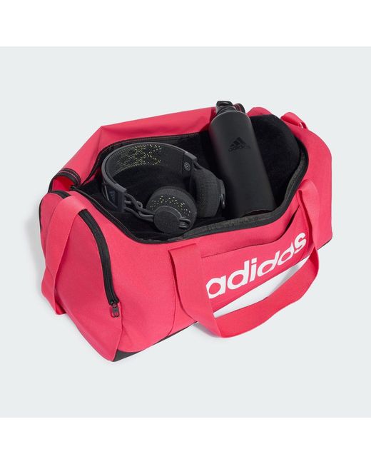 Borsone Linear Small di Adidas in Red