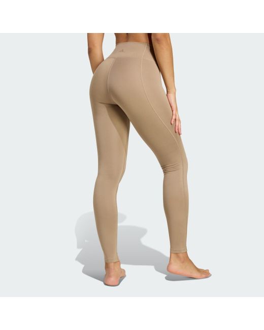 Leggings All Me Essentials Full-Length di Adidas in Natural