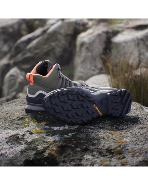 Scarpe Da Hiking Terrex Swift R2 Mid Gore-Tex di Adidas in Brown