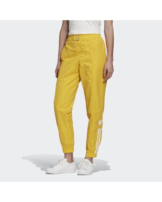 GCDS broek / joggingbroek Logo Track in geel 795467