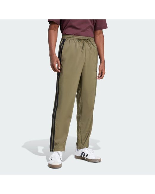 Adidas Laufshorts ESSENTIALS 3-STREIFEN STANFORD OPEN HEM HOSE in Green für Herren