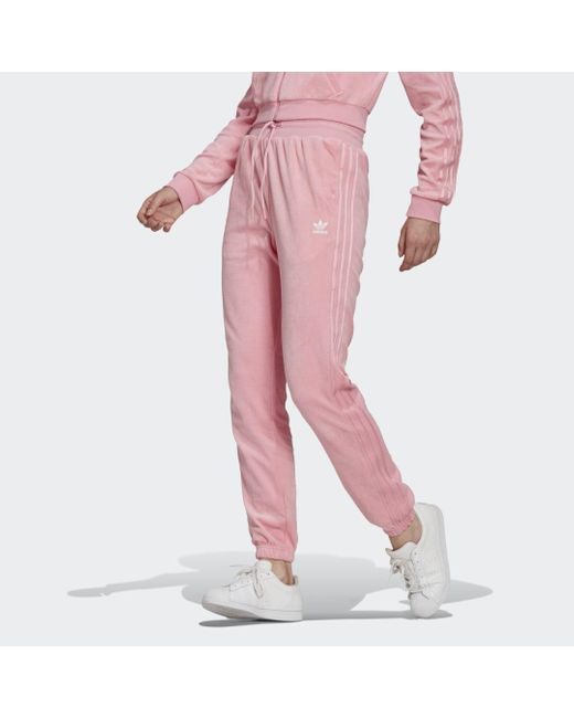 adidas LOUNGEWEAR Slim Jogginghose in Pink | Lyst CH