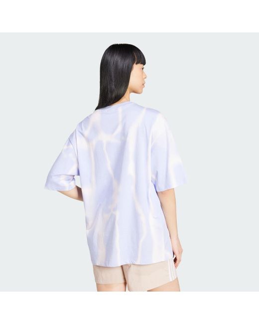 T-shirt Dye Allover Print di Adidas in White