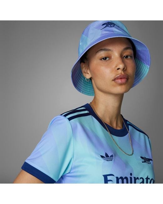 arsenal blue third kit