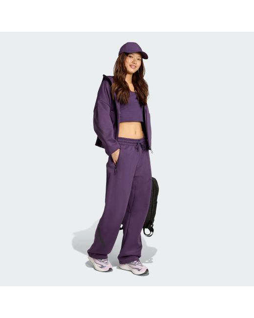 Pantaloni Z.N.E. Barrel di Adidas in Purple