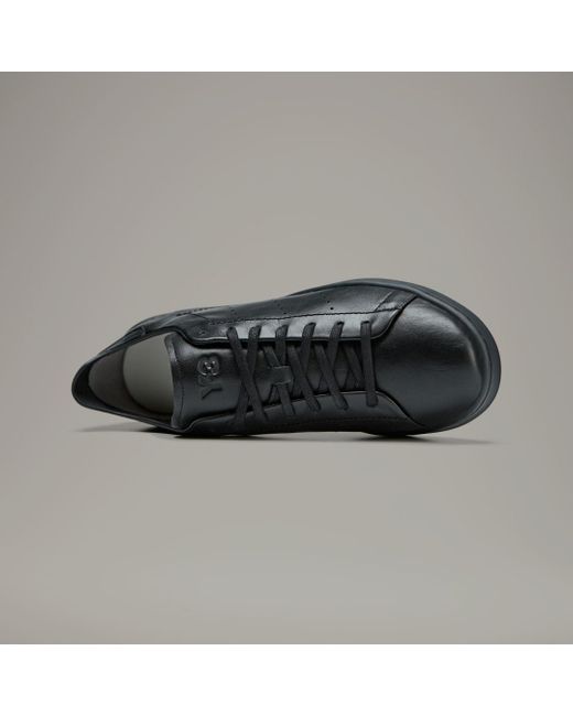 Y-3 Stan Smith di Adidas in Black