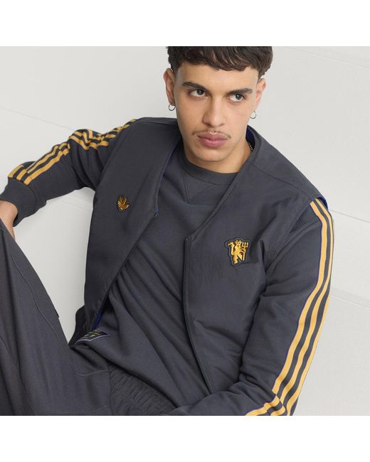 Adidas Gray Manchester United Terrace Icons Vest for men