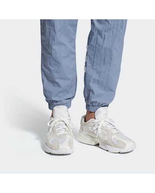 scarpe yung 1
