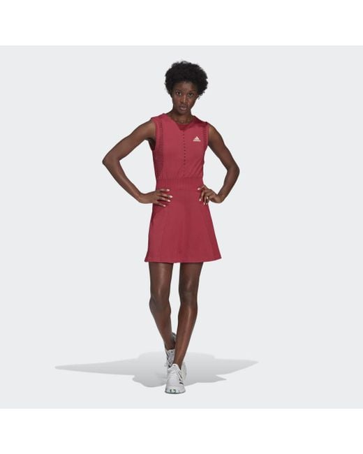 Robe Primeblue Primeknit Tennis adidas en coloris Rose | Lyst