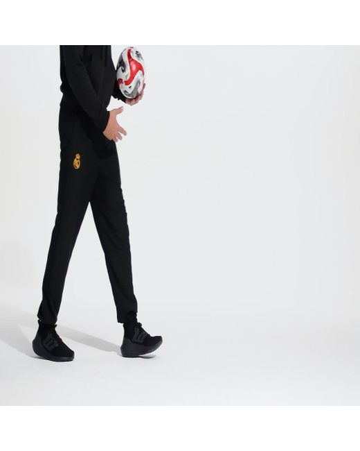 Pantaloni LFSTLR Woven Real Madrid di Adidas in Black da Uomo
