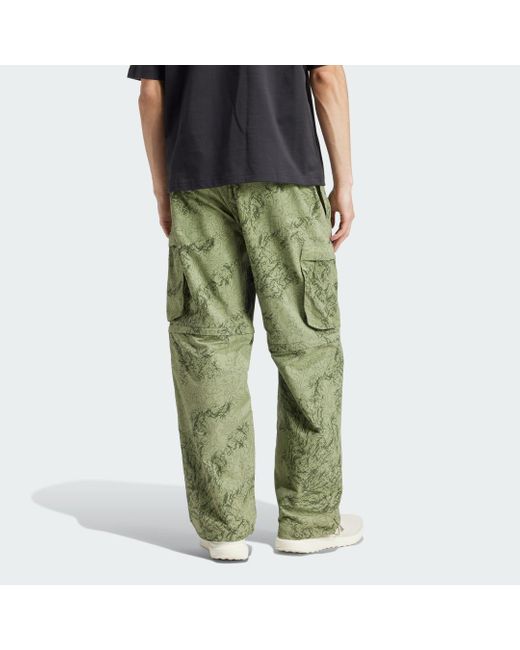 Pantaloni City Escape Premium Zip-Off Cargo di Adidas in Green da Uomo