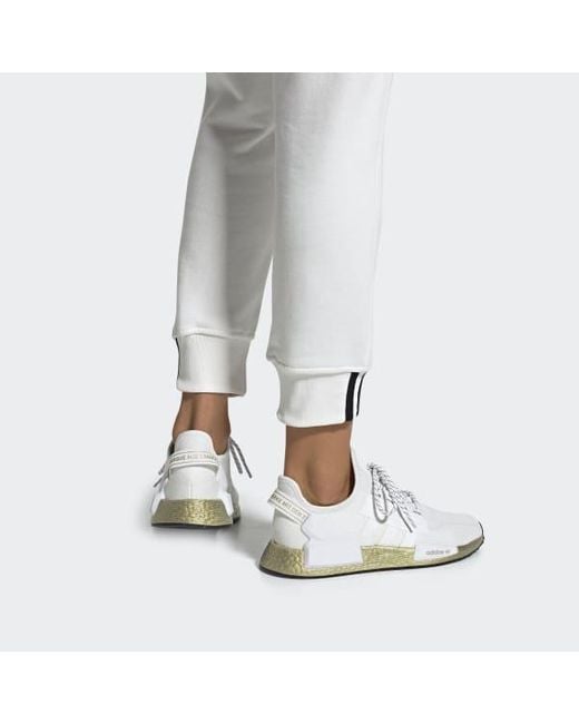 Ten Feet Adidas NMD R1 Tri Color White YouTube