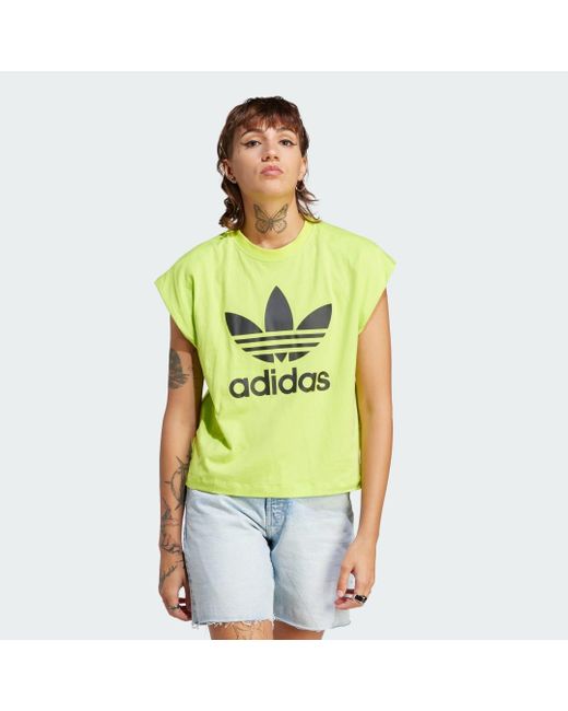 T-Shirt Big Logo di Adidas in Green