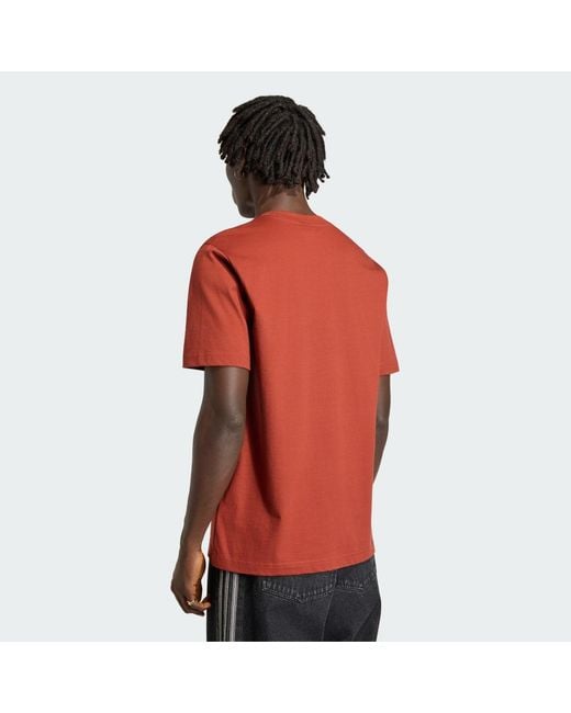 Adidas Red Fc Bayern Seasonal Graphic T-Shirt for men