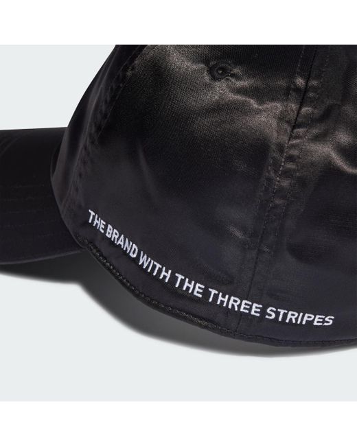 Cappellino Satin Baseball di Adidas in Black
