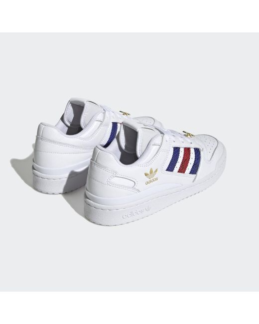 Chaussure Forum Low Adidas en coloris White