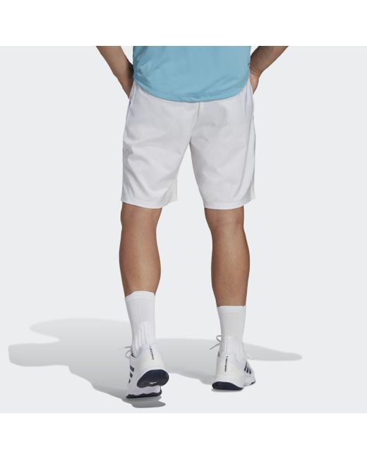 Short da tennis Club 3-Stripes di Adidas Originals in White da Uomo