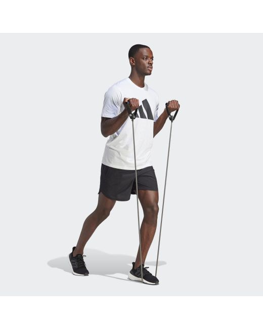 T-shirt da allenamento Train Essentials Feelready Logo di Adidas in White da Uomo