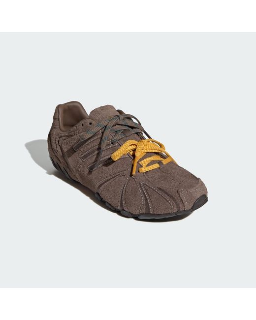 Adidas Brown Ghost Sprint Schuh