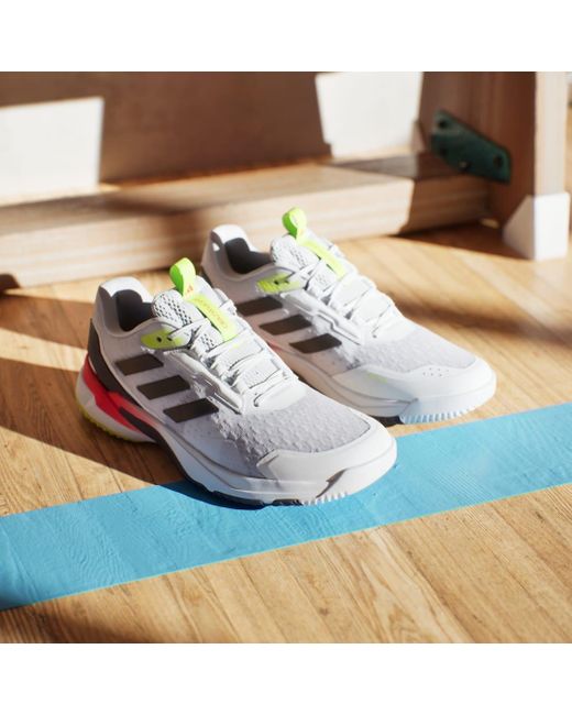 Scarpe Crazyflight 6 Indoor di Adidas in White da Uomo