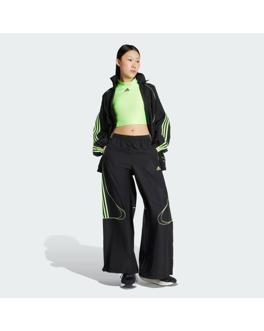 Giacca Da Allenamento Teamgeist Adicolor Oversized Woven di Adidas in Black