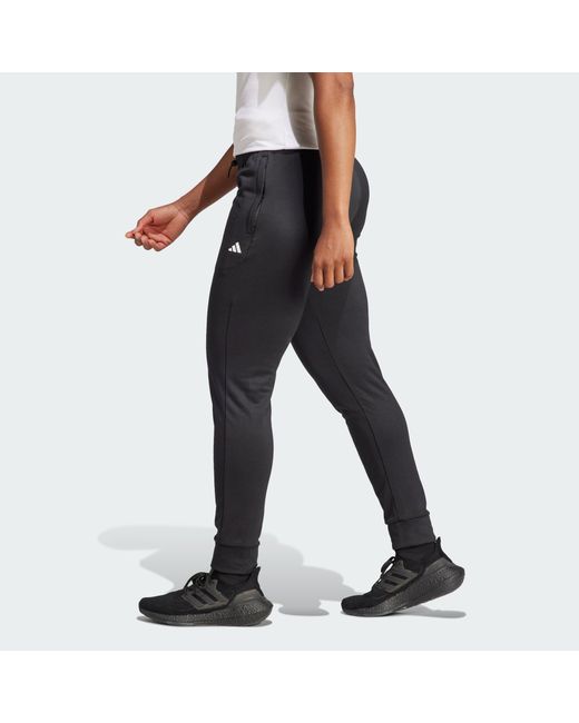 adidas Aeroready Game And Go Regular Tapered Fleece Joggers in