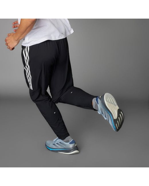 Pantaloni Own the Run 3-Stripes di Adidas in Gray da Uomo