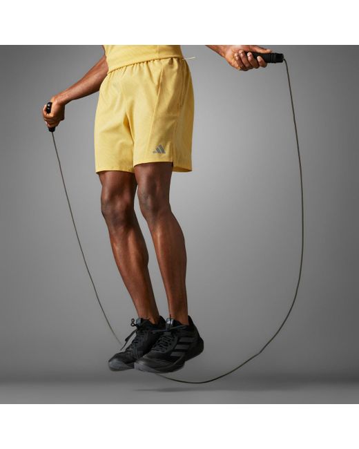 Short Designed for Training HIIT Workout HEAT.RDY Print di Adidas in Orange da Uomo