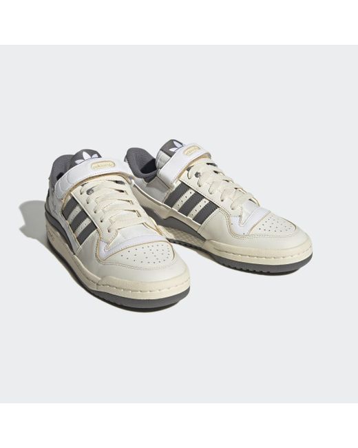 Adidas White Forum 84 Low Shoes