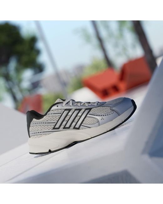 Adidas White Technochaos 2000 Shoes
