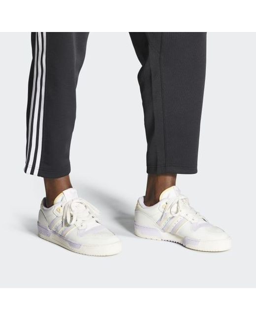 rivalry low shoes white