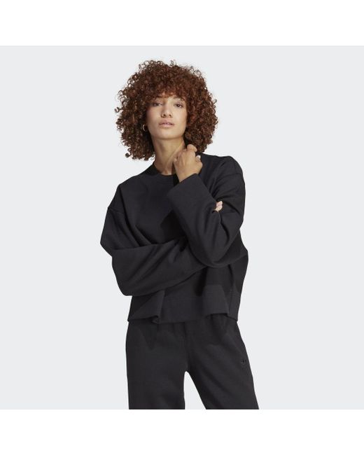 Felpa Premium Essentials Crew di Adidas in Black