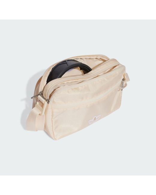 Borsa Premium Essentials Small Airliner di Adidas in Natural