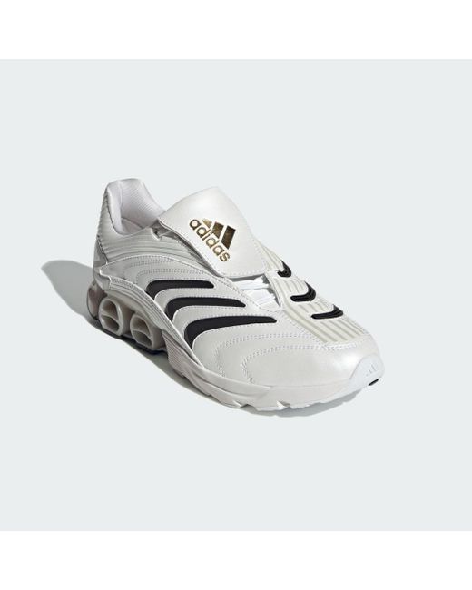 Scarpe Predator Megaride di Adidas in Metallic
