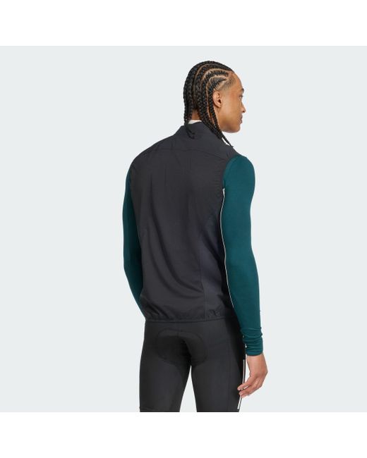 Adidas Black Essentials Windproof Gilet for men