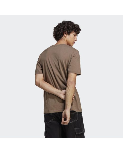 adidas Graphics Monogram T-Shirt in Braun für Herren | Lyst DE