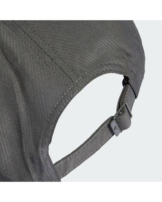 Cappellino Essential AEROREADY di Adidas in Gray
