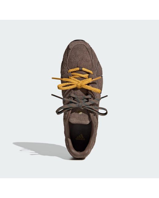 Adidas Brown Ghost Sprint Schuh