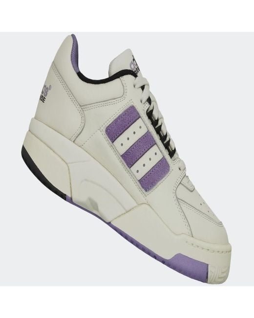 Adidas White Torsion Response Tennis Low Shoes