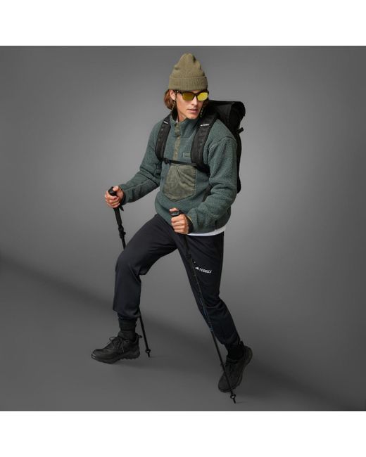 Felpa Terrex Xploric High Pile Fleece Pullover di Adidas in Gray da Uomo