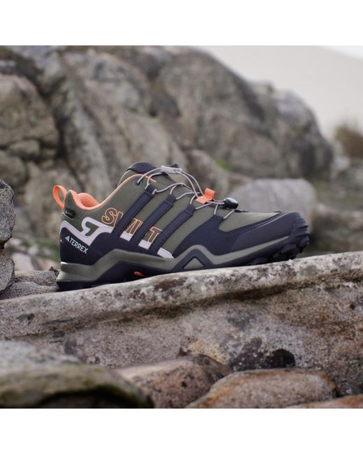 Scarpe Da Hiking Terrex Swift R2 Gore-Tex di Adidas in Black