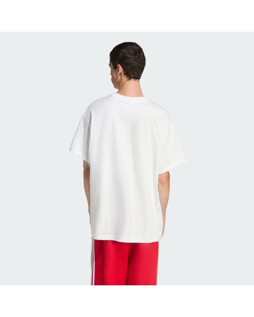 T-Shirt Trifoglio Logo Gfx Curved di Adidas in White da Uomo
